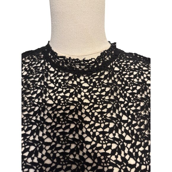 ZARA Medium Vintage-Inspired W&B Black Crochet Dress - Picture 4 of 15